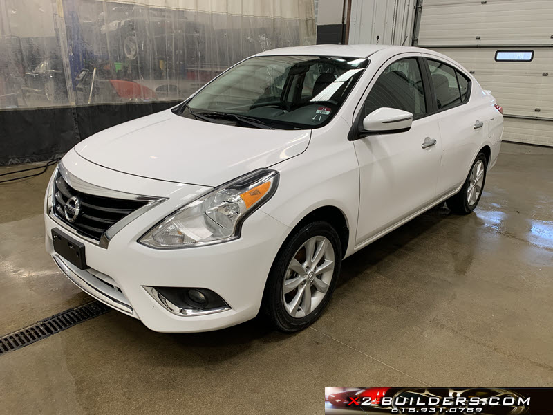 2017 Nissan Versa SL